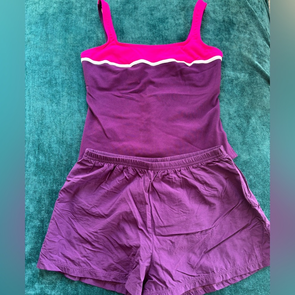 Purple & Pink tankini swimsuit. 2pieces, both size 14. Top has a built in bra